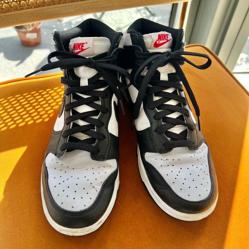 Nike Dunk High Retro Black and White